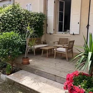 Cosy , Saint-Raphaël France